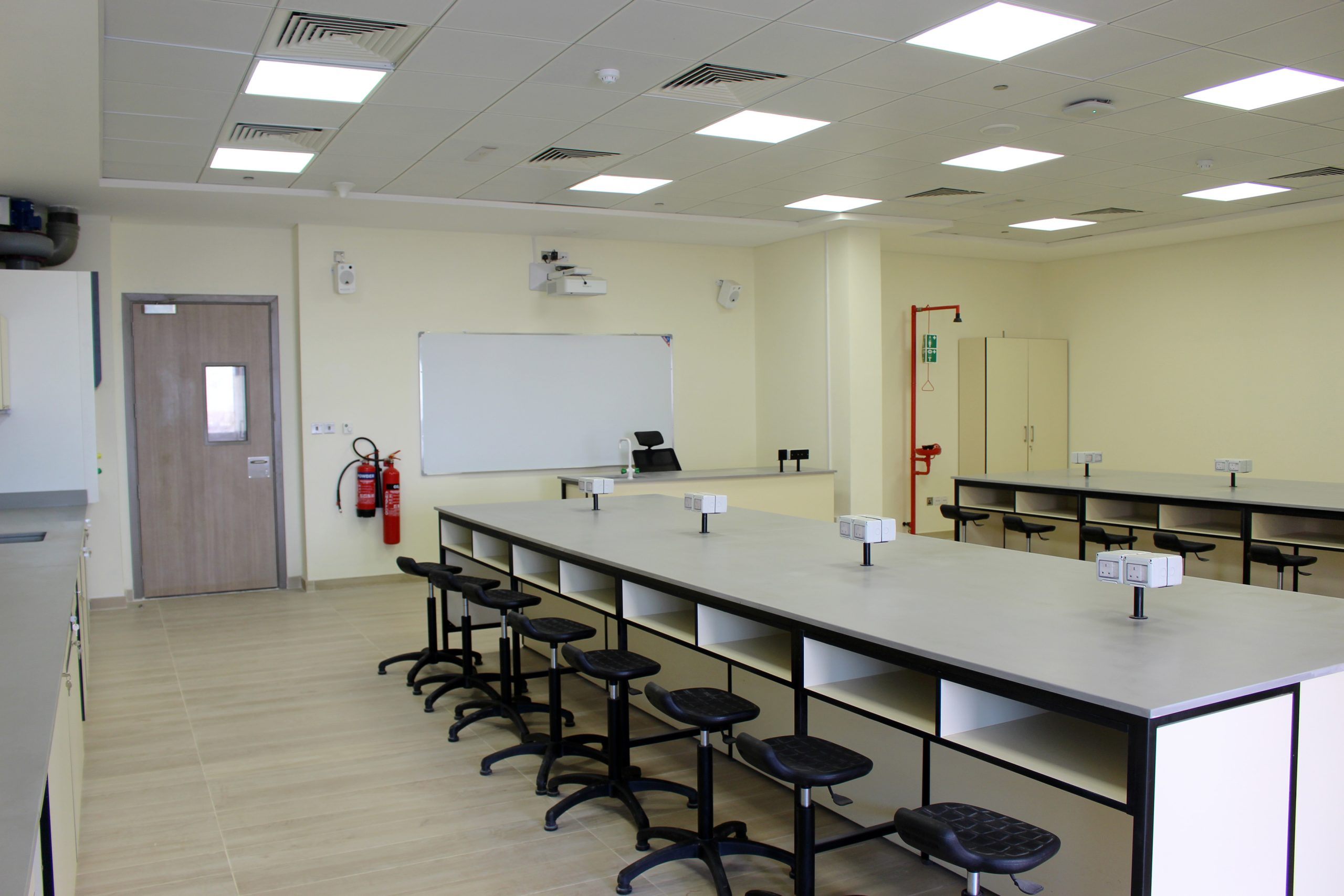 laboratory-furniture-for-research-labs-uae.jpg