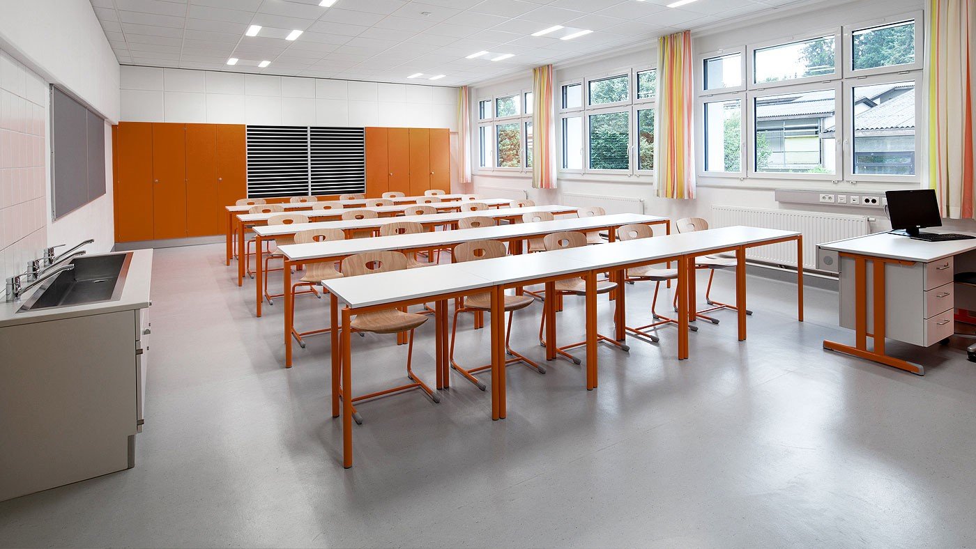 Healthcare laboratory furniture supplier for hospitals and clinics in Ajman.